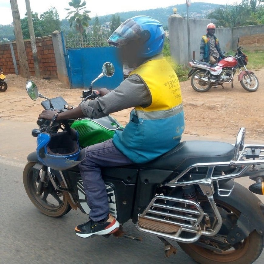 Abamotari batwara Moto za Spiro barataka ibihombo no guteshwa igihe