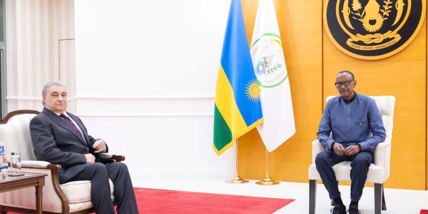 Perezida Kagame yagiranye ibiganiro na Ambasaderi w’u Burusiya
